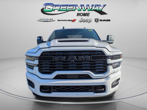 New 2026 RAM 2500 Tradesman AWD/4WD image 3