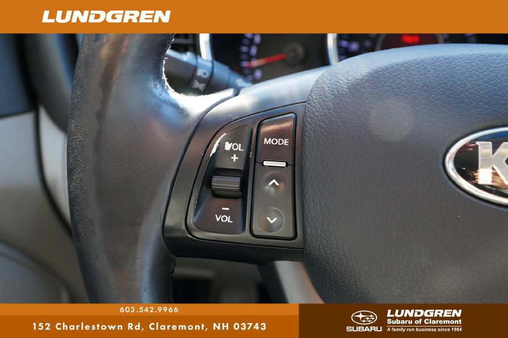 Used 2013 Kia Optima EX w/ Premium Pkg FWD image 16