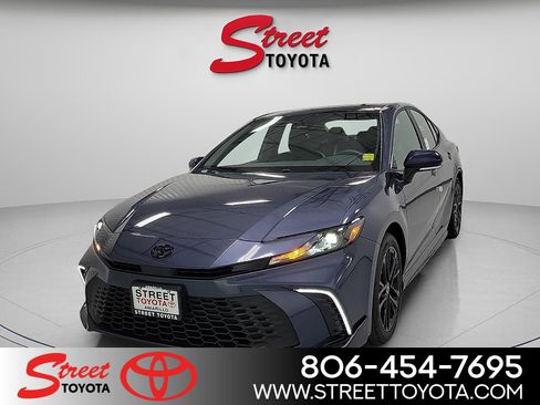 New 2026 Toyota Camry SE w/ Convenience Package FWD image 1