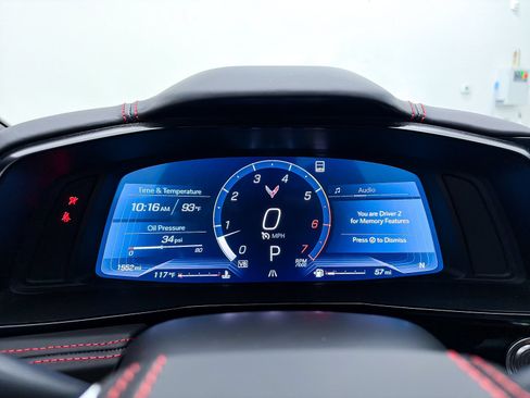 Used 2023 Chevrolet Corvette Stingray Premium Conv w/ Z51 Performance Package RWD image 34
