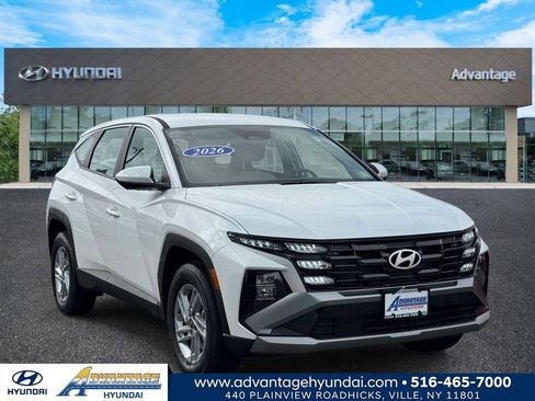 Certified 2026 Hyundai Tucson SE AWD/4WD image 1