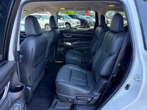 Used 2023 Subaru Ascent Limited AWD/4WD image 16