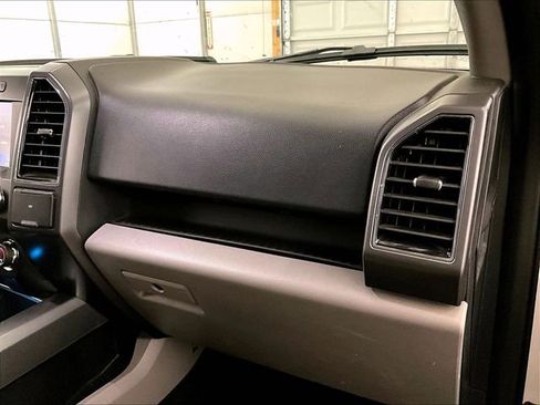 Used 2019 Ford F150 XLT w/ Equipment Group 302A Luxury AWD/4WD image 15