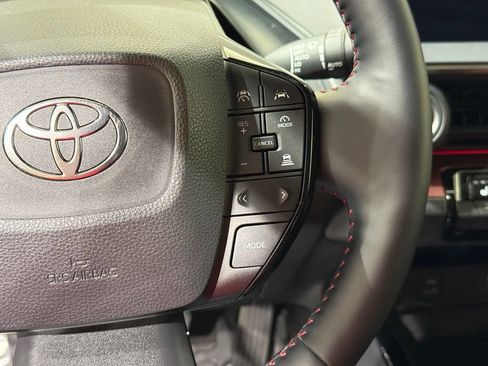 Used 2024 Toyota Prius Prime FWD image 24