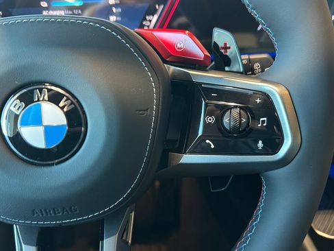 New 2027 BMW M5 Touring AWD/4WD image 21
