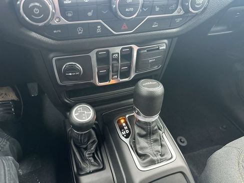 New 2026 Jeep Gladiator Sport AWD/4WD image 21