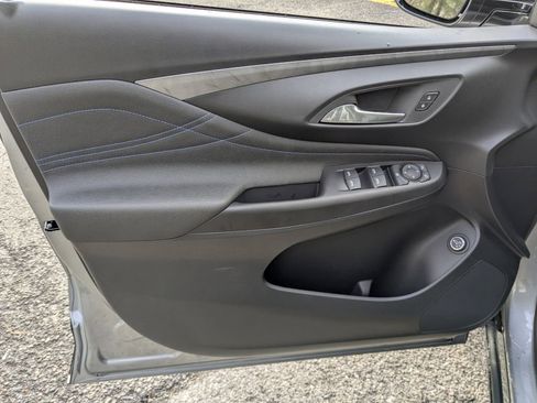 New 2026 Buick Envista Sport Touring w/ Convenience I Package image 9