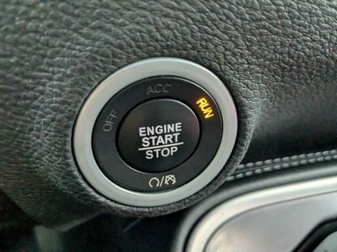 Used 2022 Dodge Challenger GT RWD image 19