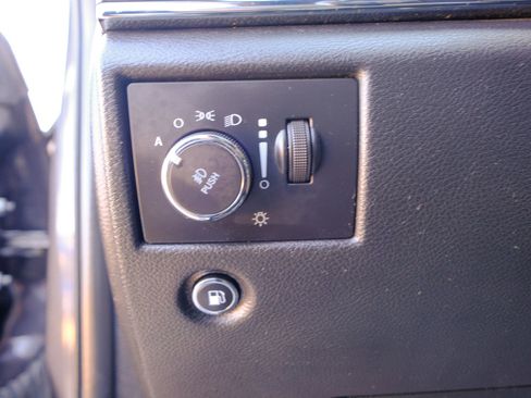 Used 2020 Jeep Grand Cherokee Limited image 36