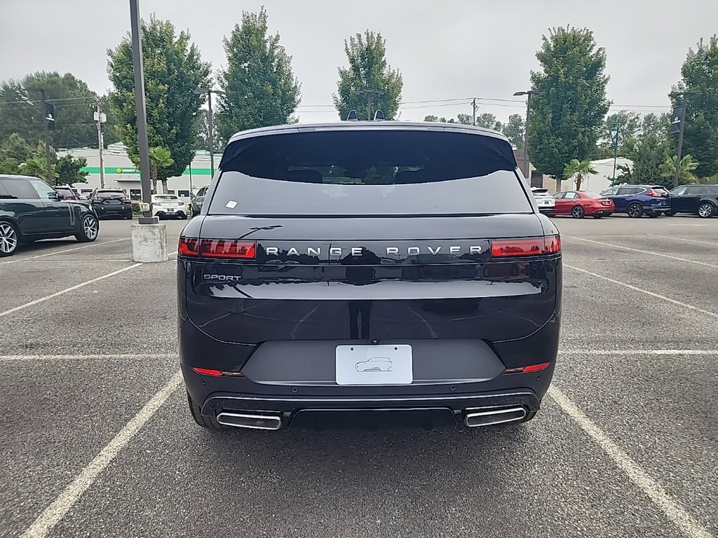 New 2026 Land Rover Range Rover Sport SE AWD/4WD image 4