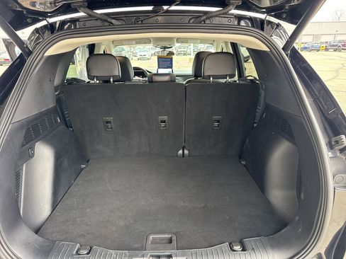Certified 2022 Ford Escape SEL w/ SEL Stealth AWD Package image 36