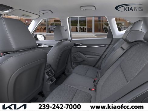 New 2026 Kia Seltos S image 18