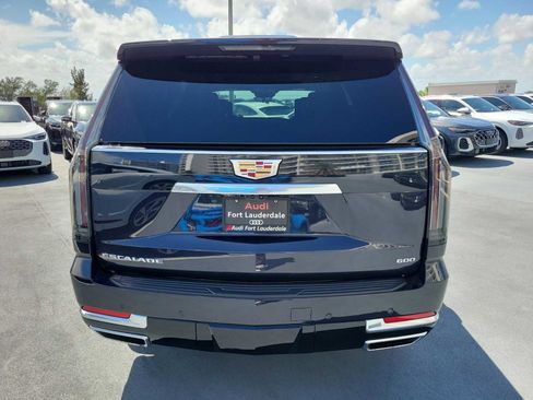 Used 2025 Cadillac Escalade Premium Luxury w/ Touring Package AWD/4WD image 5