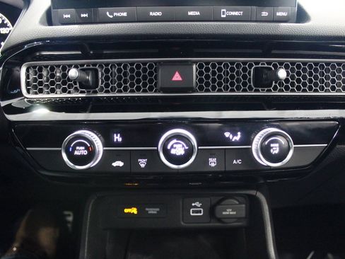 Certified 2024 Honda Civic Sport image 29