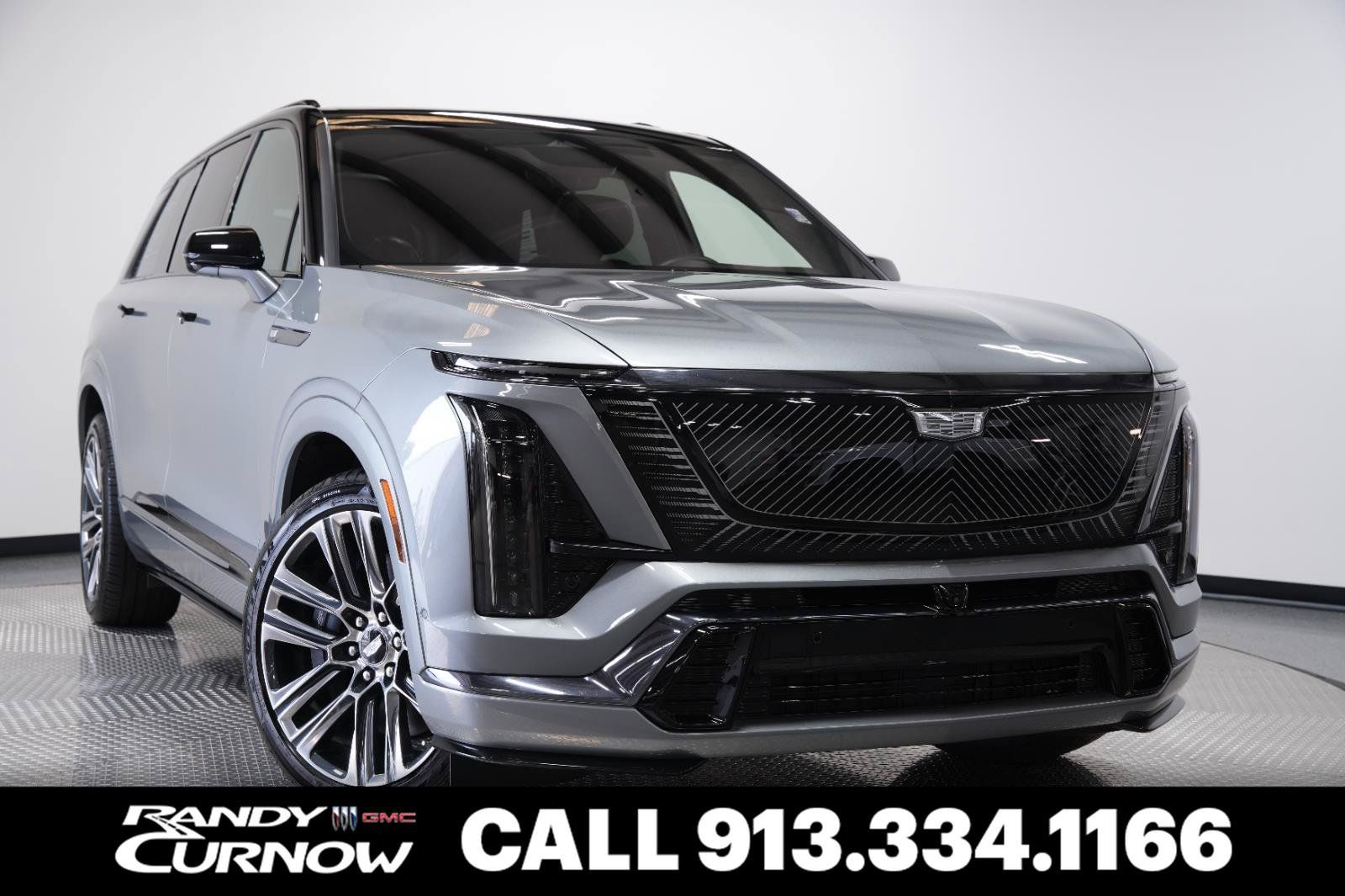 Used 2026 Cadillac Vistiq Platinum w/ LPO, Floor Liner Package AWD/4WD image 1