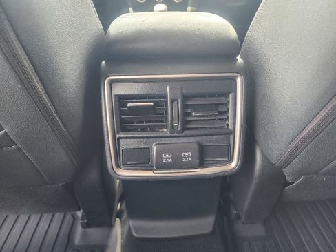 Used 2020 Subaru Forester Premium image 10