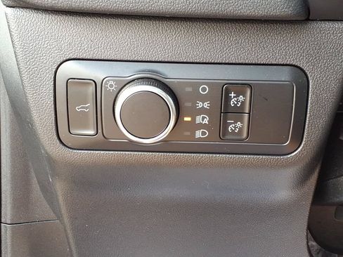 Used 2024 Ford Escape ST-Line w/ Tech Pack #1 AWD/4WD image 15