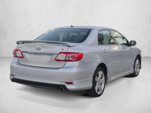 Used 2013 Toyota Corolla S w/ Premium Pkg FWD image 5