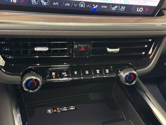 New 2026 Chevrolet Tahoe High Country AWD/4WD image 22