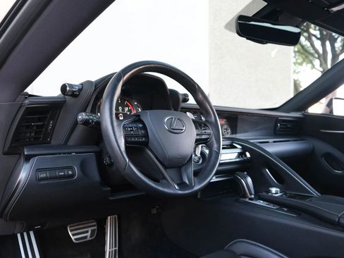 Used 2021 Lexus LC 500 Coupe w/ Carbon Fiber Package image 20