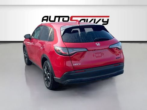 Used 2025 Honda HR-V Sport image 5