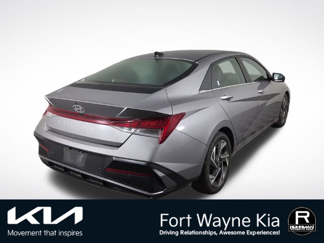 Used 2024 Hyundai Elantra Limited FWD image 6