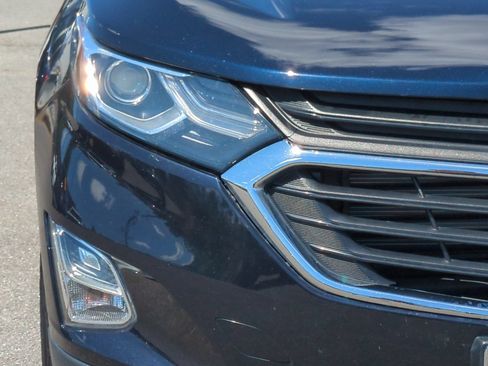 Used 2020 Chevrolet Equinox LT AWD/4WD image 43