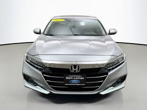 Used 2022 Honda Accord Touring image 2