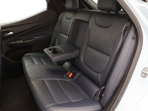 Used 2023 Chevrolet Bolt EUV LT w/ Convenience Package image 13