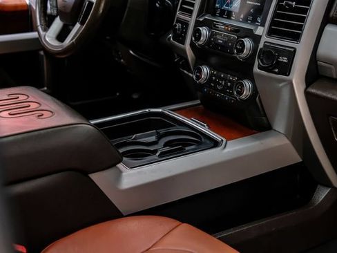 Used 2019 Ford F350 King Ranch w/ King Ranch Ultimate Package AWD/4WD image 20