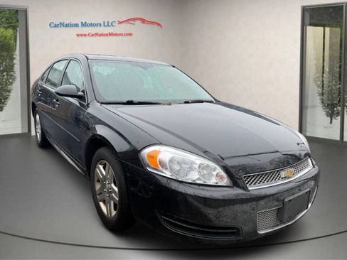Used 2014 Chevrolet Impala LT w/ LT Sunroof Package image 3