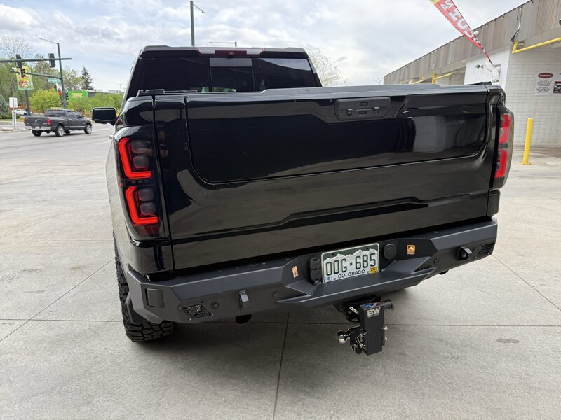 Used 2019 GMC Sierra 1500 Denali w/ Technology Package AWD/4WD image 7