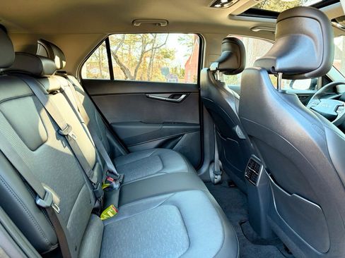 Used 2024 Kia Niro Wave w/ Wave Preserve Package image 24