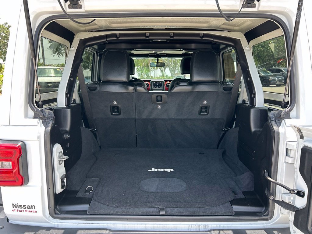 Used 2021 Jeep Wrangler Unlimited Rubicon AWD/4WD image 47