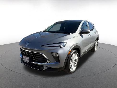 Used 2025 Buick Encore GX Preferred image 7