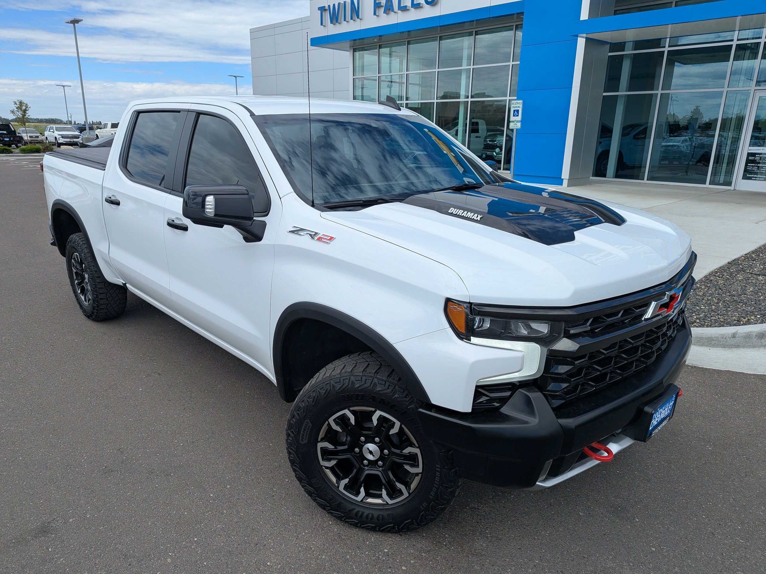 Certified 2024 Chevrolet Silverado 1500 ZR2 AWD/4WD image 3