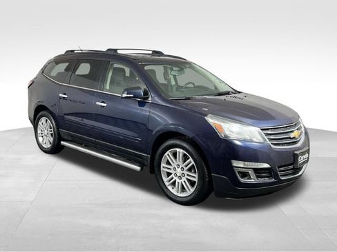 Used 2015 Chevrolet Traverse LT w/ Style and Technology Package AWD/4WD image 1