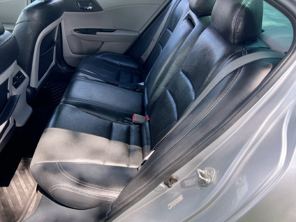 Used 2013 Honda Accord EX image 23