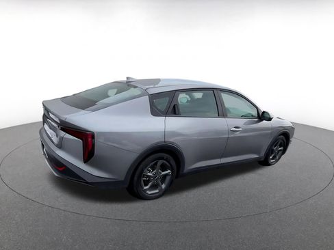 Used 2025 Kia K4 FWD image 15