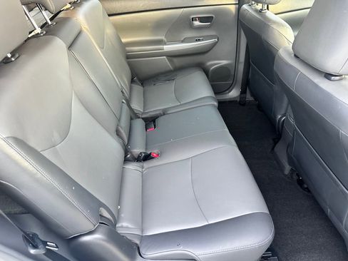 Used 2012 Toyota Prius V Two image 9