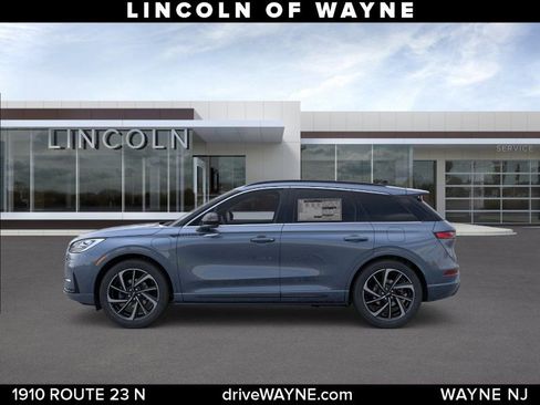 New 2026 Lincoln Corsair Grand Touring AWD/4WD image 3