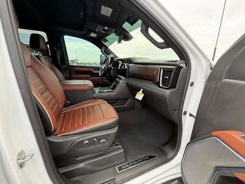 Used 2026 GMC Sierra 2500 Denali Ultimate w/ Max Trailering Package AWD/4WD image 19