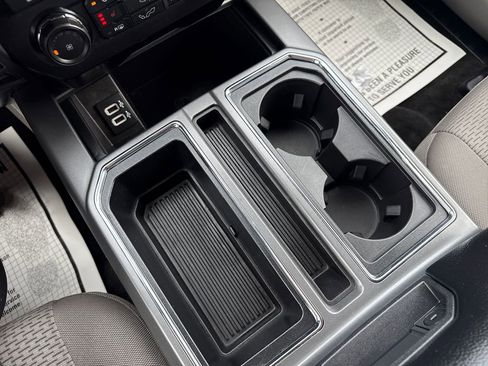 Used 2018 Ford F150 XLT w/ Equipment Group 302A Luxury image 41