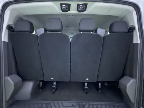 Used 2023 Ford Transit 350 XL image 28