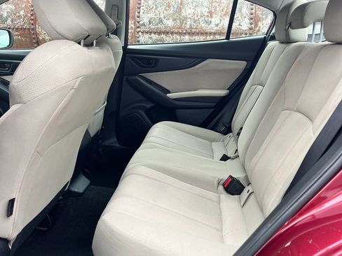 Used 2020 Subaru Impreza 2.0i image 2