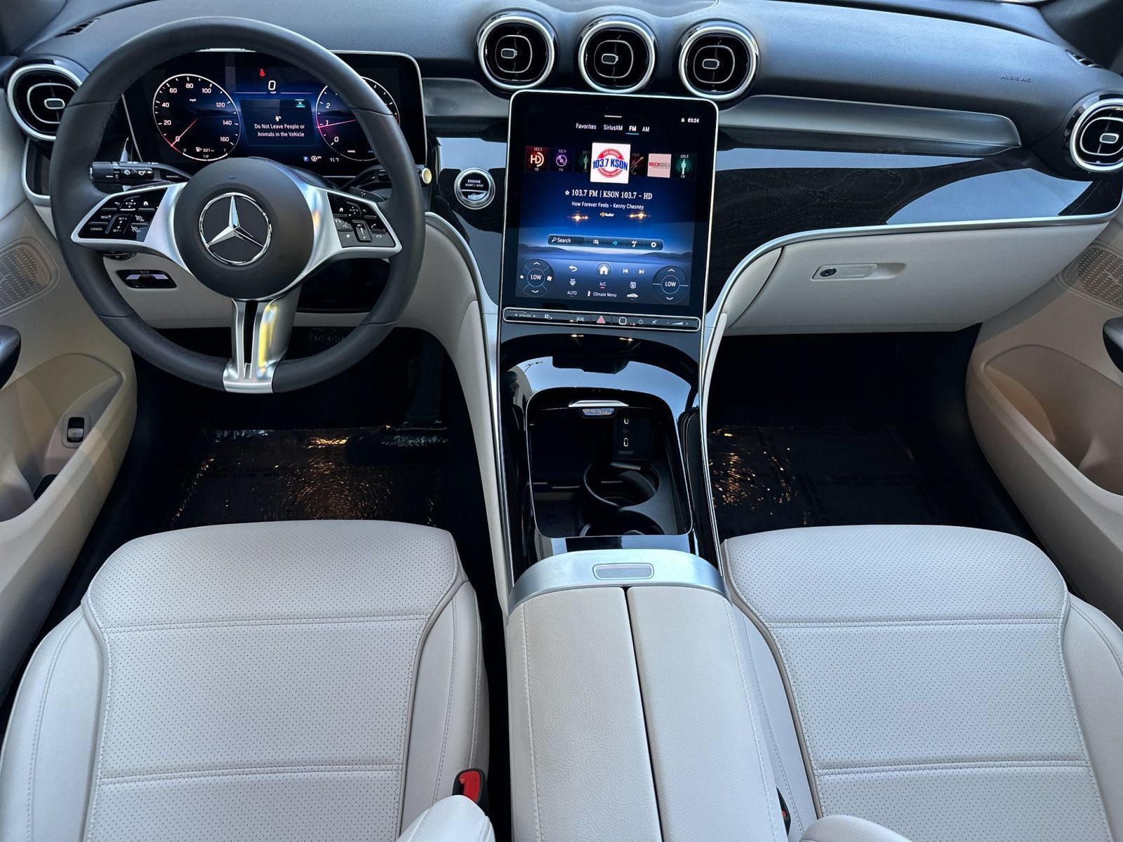 Certified 2026 Mercedes-Benz GLC 300 4MATIC image 15