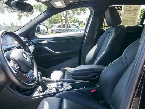 Used 2019 BMW X2 sDrive28i FWD image 17