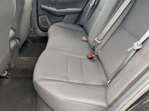 Used 2025 Nissan Sentra S FWD image 7