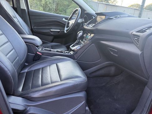 Used 2014 Ford Escape Titanium w/ Equipment Group 401A image 4