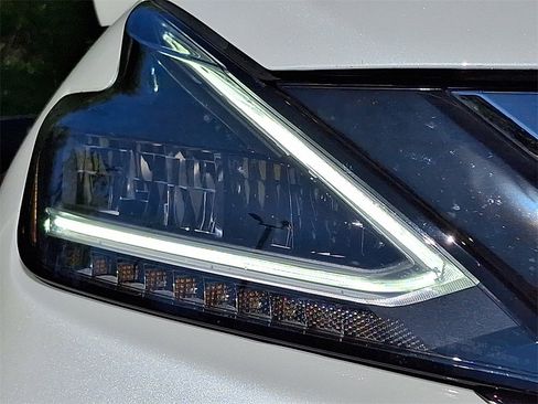 Certified 2024 Nissan Murano Platinum w/ Cargo Package image 10